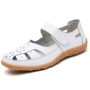 <span class=keywords><strong>Sandali</strong></span> Piatti da Donna Taglia Grande Traforati Antiscivolo Ciabatte da Esterno in Vera Pelle Suola Morbida Scarpe da Mamma - Product Image 6