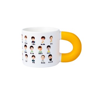 Taza de cerámica personalizada con retrato de dibujos animados, regalo de graduación para niños, recuerdo de clase. - Product Image 1