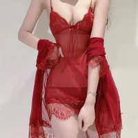 Robe de nuit sexy en dentelle et vêtements d'intérieur