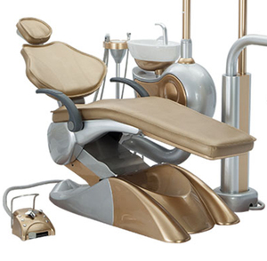 Poltrona Odontoiatrica Italia Safety M9+ a Basso Prezzo con Poggiapiedi Pieghevole per Dentisti - In Vendita - Product Image 1