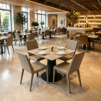 Chaises de salle à manger rembourrées pour hôtels et restaurants, siège en cuir PU, pieds en bois taupe, personnalisation, fabrication OEM, vente en gros, ensemble