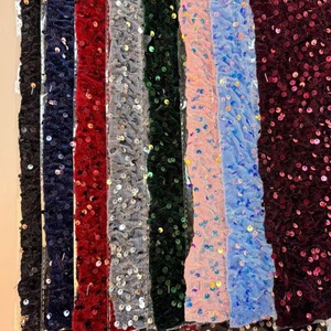 Tissu de luxe en velours brodé de sequins, dentelle réversible, matière pour robe de mariée, 100% polyester extensible et respirant, tricoté - Product Image 2