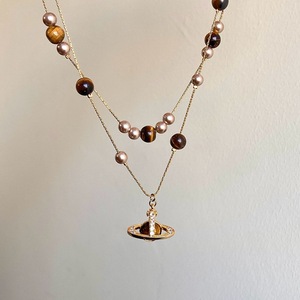 Collana con ciondolo a doppio strato in perla occhio di tigre naturale a forma di pianeta <span class=keywords><strong>Saturno</strong></span>, design femminile, stile retrò autunnale e invernale per maglioni. - Product Image 1