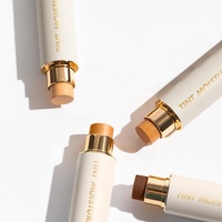Fond de teint de marque privée de haute qualité Stick Private Logo Vegan Maquillage pour le visage sans cruauté Meilleur fond de teint imperméable et naturel