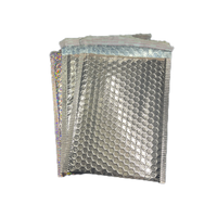 Vente chaude enveloppe expédition emballage sac adhésif fort poly sacs personnalisé or clair aluminisé film bulle sac d'expédition avec logo