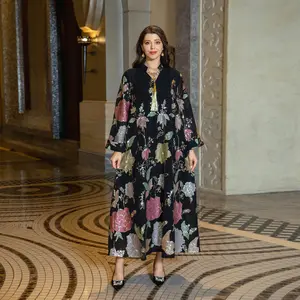 Kadınlar için 2023 Dubai çiçek baskılı Abaya elbise püskül fas Kaftan uzun kollu siyah Maxi elbise Abaya ramazan
