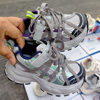 K2509 Chaussures de sport pour enfants, styles variés, respirantes, légères, en maille, pour la course et la marche décontractée, pour garçons et filles