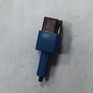 Interruptor de Luz de Freno para Subaru 83311FJ001 83311FG011 83311FJ000, Repuesto Automotriz - Product Image 1