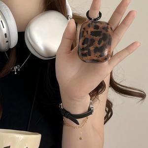 เคสป้องกันสำหรับ AirPods รุ่นที่ 4 ลายเสือดาวสีเหลืองอำพัน ใหม่ สำหรับ AirPods Pro 3 เคสแบบนิ่มสำหรับหูฟังไร้สาย Pro 3 - Product Image 6