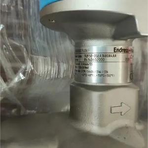 Débitmètre ultrasonique Endress +Hauser Proline Prosonic Flow 92F 100% neuf et original pour les industries chimiques et pétrochimiques - Product Image 4