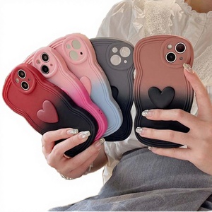 Nouvelle Coque de Téléphone 3D Cœur d'Amour Style <span class=keywords><strong>Ins</strong></span> 2026 avec Support Intégré Antichoc Bord Ondulé Housse TPU Givrée pour iPhone 17 16 Pro Max - Product Image 1