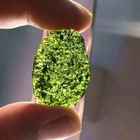 Météorite tchèque synthétique Moldavite verte pierre brute cristal artisanat météorite verre pierres pierres précieuses en vrac pendentif moldavite