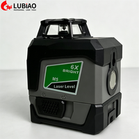 Niveau laser compact et léger à auto-nivellement pour l'agencement de carreaux dans les espaces étroits et la mise en conformité intérieure