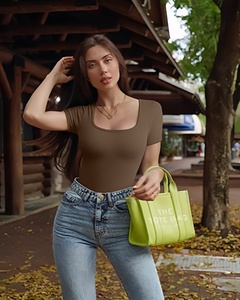 Body Moldeador Sólido Sin Costuras con Control de Abdomen y Levantamiento de Glúteos, Faja Reductora y Moldeadora para Mujer, Ropa Interior y Fajas - Product Image 6