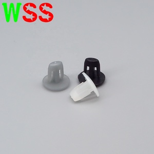 热卖塑料卡扣锁销铆钉塑料独木舟夹圆孔 - Product Image 3