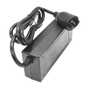 <span class=keywords><strong>Chargeur</strong></span> rapide intelligent 42V 3A pour trottinettes <span class=keywords><strong>électrique</strong></span>s Bosch <span class=keywords><strong>3</strong></span> <span class=keywords><strong>broches</strong></span> ABS et vélos <span class=keywords><strong>électrique</strong></span>s – <span class=keywords><strong>Chargeur</strong></span> de batterie lithium <span class=keywords><strong>36V</strong></span> durable et portable - Product Image 3