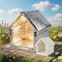 Isolation thermique moderne et écologique en aluminium réfléchissant avec bulles d'air pour le refroidissement des toits de chenil et de niche pour animaux de compagnie