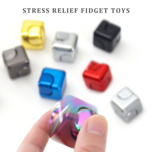 3-trong-1 cầu vồng Kim Loại ngón tay <span class=keywords><strong>Spinner</strong></span> Cube chống lo âu giải nén công cụ cho người lớn căng thẳng cứu trợ Fidget Gyro đồ chơi hoàn hảo - Product Image 6