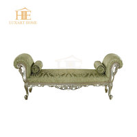 Meubles de chambre à coucher en bois massif royal européen antique doré Sculpture sur bois de luxe Lit King Size