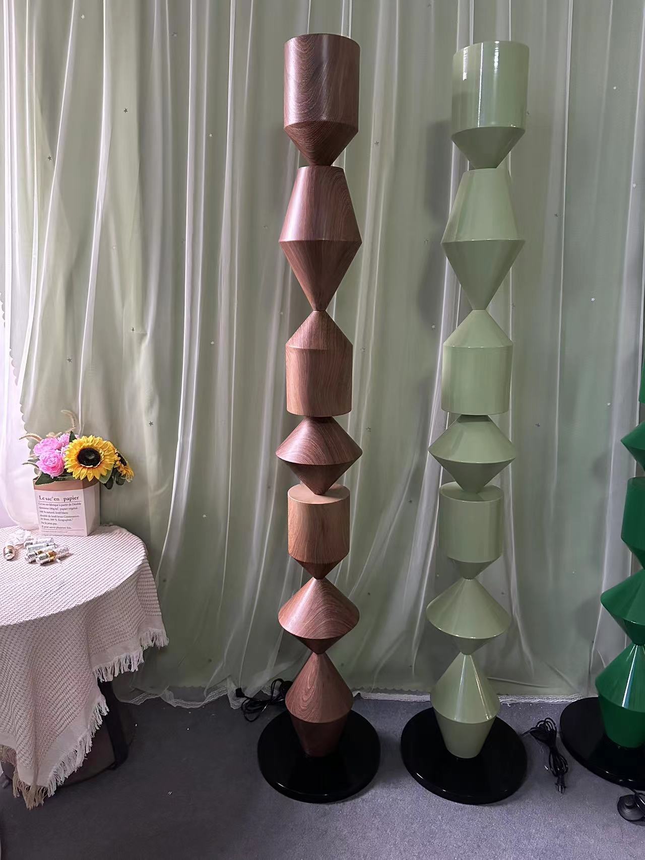 Aolier FL300L18 Nordic Medieval Cream Style Gourd Floor Lamp - Modern LED Metal Minimalist Artistic