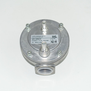 Filtro de Gas Kromschroeder GFK25R40-6 con Manómetros en Ambos Extremos de Entrada y Salida en Hochode, Alemania - Product Image 2