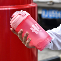 Vente en gros 350ml 500ml 700ml Personnalisé Logo Personnalisé Protéine Sport Plastique Shaker Bouteille Gym Poudre Protéine Shaker Tasse Sans BPA