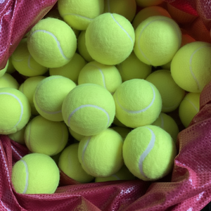 Balles de tennis de qualité supérieure Balles de cricket avec logo personnalisé - Product Image 1