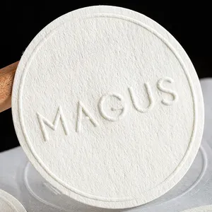 Logotipo personalizado blanco en relieve pegatinas redondas impermeables autoadhesivas Etiqueta de vela perfumada