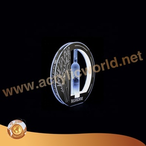 Support de bouteille de vin et de spiritueux en acrylique éclairé par LED, support de bouteille éclairé personnalisable avec logo pour cadeaux et promotions - Product Image 3