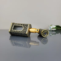 Vente en gros de flacons de parfum vides en verre carrés de luxe de 25 ml avec boîte, vaporisateur d'huile rétro vintage pour parfum et huile essentielle