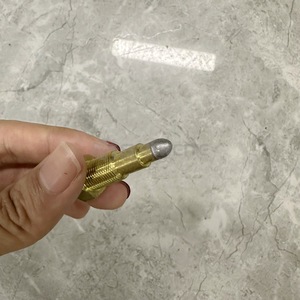 Capteur de température Senwitt 16222-83040 à borne à vis pour machines d'excavation Kubota - Product Image 3