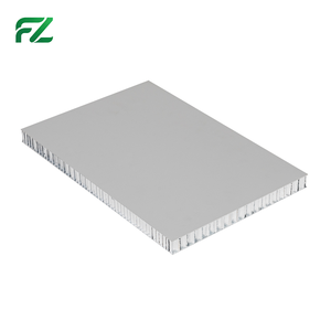 Panneaux en <span class=keywords><strong>nid</strong></span> <span class=keywords><strong>d</strong></span>'<span class=keywords><strong>abeille</strong></span> en alliage <span class=keywords><strong>d</strong></span>'aluminium ignifuges et résistants à l'humidité, design moderne, revêtement PVDF écologique personnalisable - Product Image 3