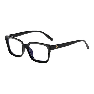 Lunettes de soleil pour femmes avec protection contre la lumière bleue UV375, monture en PC, anti-radiation catégorie 1, design léger pour un usage quotidien - Product Image 1