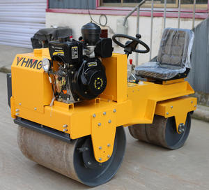 Rouleau compresseur statique à double tambour jaune avec moteur Honda et siège pour le compactage de l'asphalte - Product Image 5