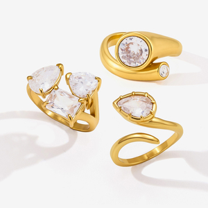 Anello Geometrico Classico J&D con Zirconi, Placcato <span class=keywords><strong>Oro</strong></span> 18K in Acciaio Inossidabile, Design Lineare a Serpente Asimmetrico, Misura 7 - Product Image 5