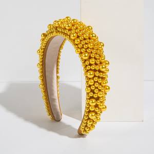 عصابة رأس فاخرة جديدة لعام <span class=keywords><strong>2026</strong></span> مزينة باللؤلؤ للنساء الأنيقات، إكسسوار شعر عصري بتصميم كلاسيكي مرصع باللؤلؤ للفتيات - Product Image 4