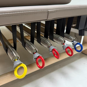 Reformer <span class=keywords><strong>de</strong></span> <span class=keywords><strong>Pilates</strong></span> <span class=keywords><strong>de</strong></span> Madera <span class=keywords><strong>de</strong></span> Arce con Manija Interior <span class=keywords><strong>de</strong></span> Lujo, Cama <span class=keywords><strong>de</strong></span> <span class=keywords><strong>Pilates</strong></span> Reformer con Media <span class=keywords><strong>Torre</strong></span>, Reformer <span class=keywords><strong>de</strong></span> <span class=keywords><strong>Pilates</strong></span> Plegable <span class=keywords><strong>de</strong></span> Madera <span class=keywords><strong>de</strong></span> Arce - Product Image 3