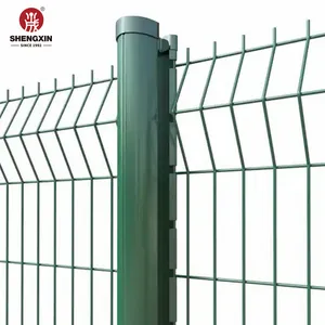 高品质3D曲面聚氯乙烯涂层三角弯曲焊接丝网园林围栏