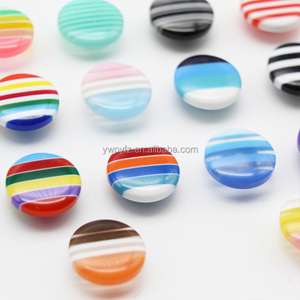 Nút áo nhựa sọc màu tùy chỉnh mới, nút nhựa <span class=keywords><strong>1</strong></span> lỗ, nút trẻ em, phụ kiện quần áo nam nữ - Product Image 2