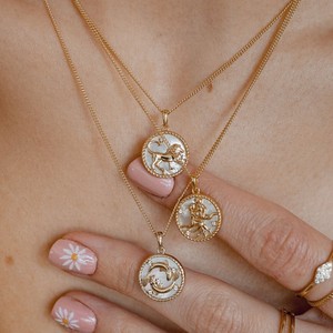 Venta al por Mayor de Dijes del Zodiaco Chapados en Oro de 18K, Joyería de Moda, Collar de Acero Inoxidable con los 12 Signos del Zodiaco para <span class=keywords><strong>Mujer</strong></span> - Product Image 1