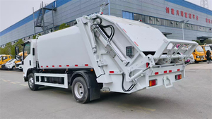 Camión de Recolección de Basura Isuzuu 4X2 en Oferta, 6cbm (5T), Compactador de Residuos - Product Image 6