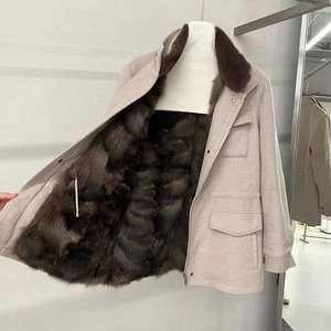 Nuovo <span class=keywords><strong>Cappotto</strong></span> Invernale di Lusso in Vera Pelliccia di Visone, Foderato, Spesso e Caldo, Corto, Stile Workwear con <span class=keywords><strong>Tasche</strong></span>, in Lana e Cashmere, Slim Fit per Donna - Product Image 3