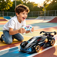 WGNRC JY-3024B Coche de Acrobacias RC a Escala 1/16 con Pulverizador, Juguetes de Coche RC con Luces LED y Música, Coche de Acrobacias RC de Simulación con Derrapes