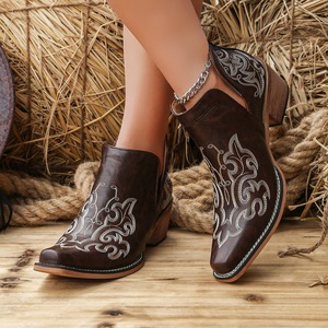 <span class=keywords><strong>Botas</strong></span> de Tobillo Estilo Vaquero Occidental con Bordado Floral Étnico, Novedad 2026, para Mujer, Otoño Invierno, Cuero PU, Punta en Pico, <span class=keywords><strong>Botas</strong></span> Cortas - Product Image 1