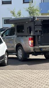 Camper Pickup Multi-Personnes Mini RV Pioneer Slide-On FRP pour le Camping en Nature et les Aventures en Plein Air - Product Image 3