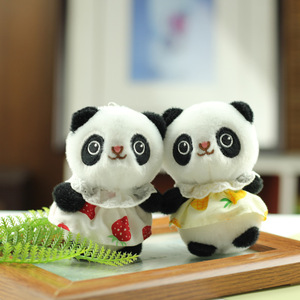 Porte-clés Mini <span class=keywords><strong>Panda</strong></span> avec perles décoratives, figurine charmante en tenue de fruits (fraise, ananas), idéal pour les cadeaux de fête d'anniversaire - Product Image 3