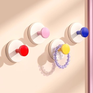 Colorful Suction Cup Multi-Funcationl Single-Tier Strong Load-Bearing Seamless PP Bathroom <b>Hook</b> - Product Image 1