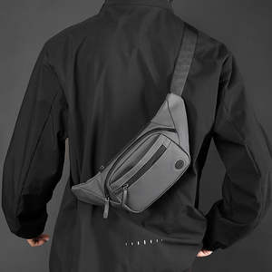 Bolsa de pecho multifuncional de lujo para uso en exteriores, nailon impermeable suministrado de fábrica con cierre de cremallera, hecho de Material Oxford - Product Image 3