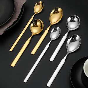 Cuchara de acero inoxidable 304 con diseño ovalado de glaciar, mango largo, duradera, para sopa y fiestas. - Product Image 2