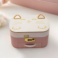 Boîte à bijoux en gros avec serrure à code, motif chat de dessin animé mignon JD-Meow, miroir intégré, multicouche, en cuir, grande capacité